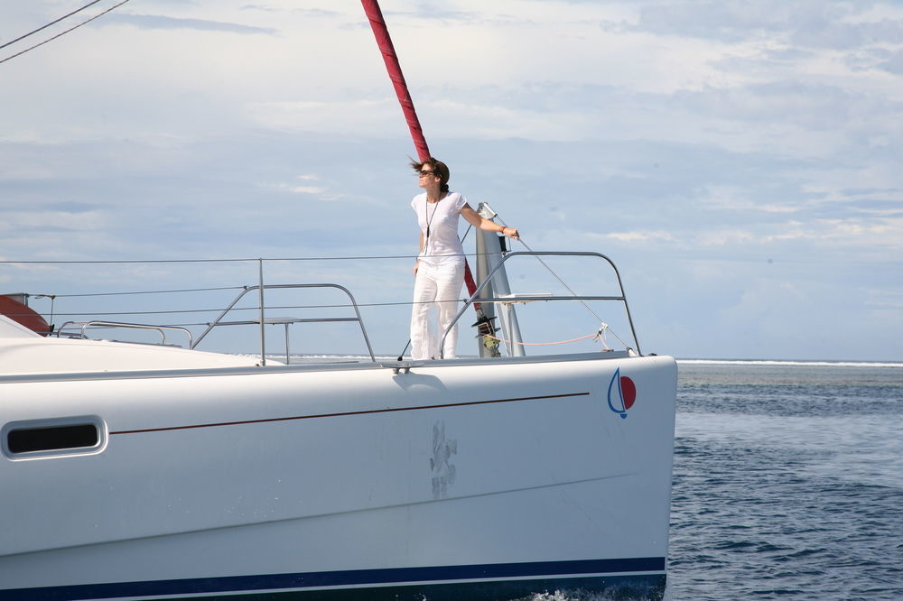 Tahiti Sail And Dive Hotel Vaitape Exterior photo